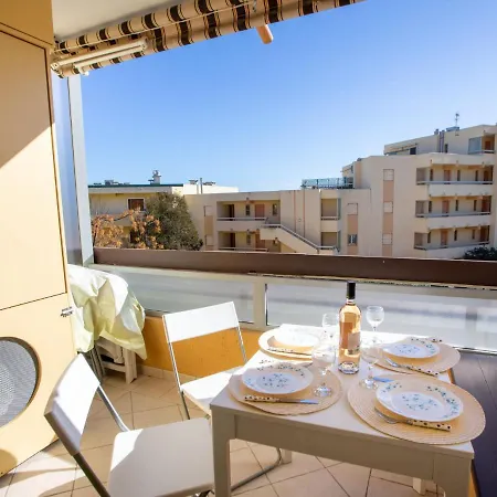 Studio Athena By Interhome Bormes-les-Mimosas